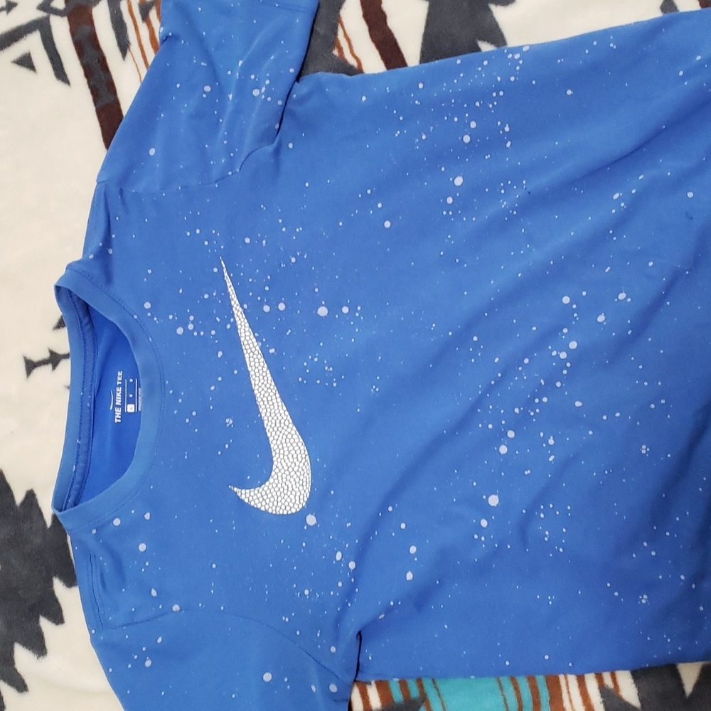 Nike shirt